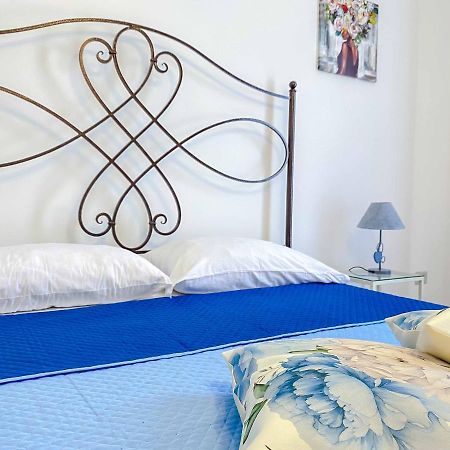 Aparthotel Cortellenica Торре-Сан-Джованні-Удженто Екстер'єр фото