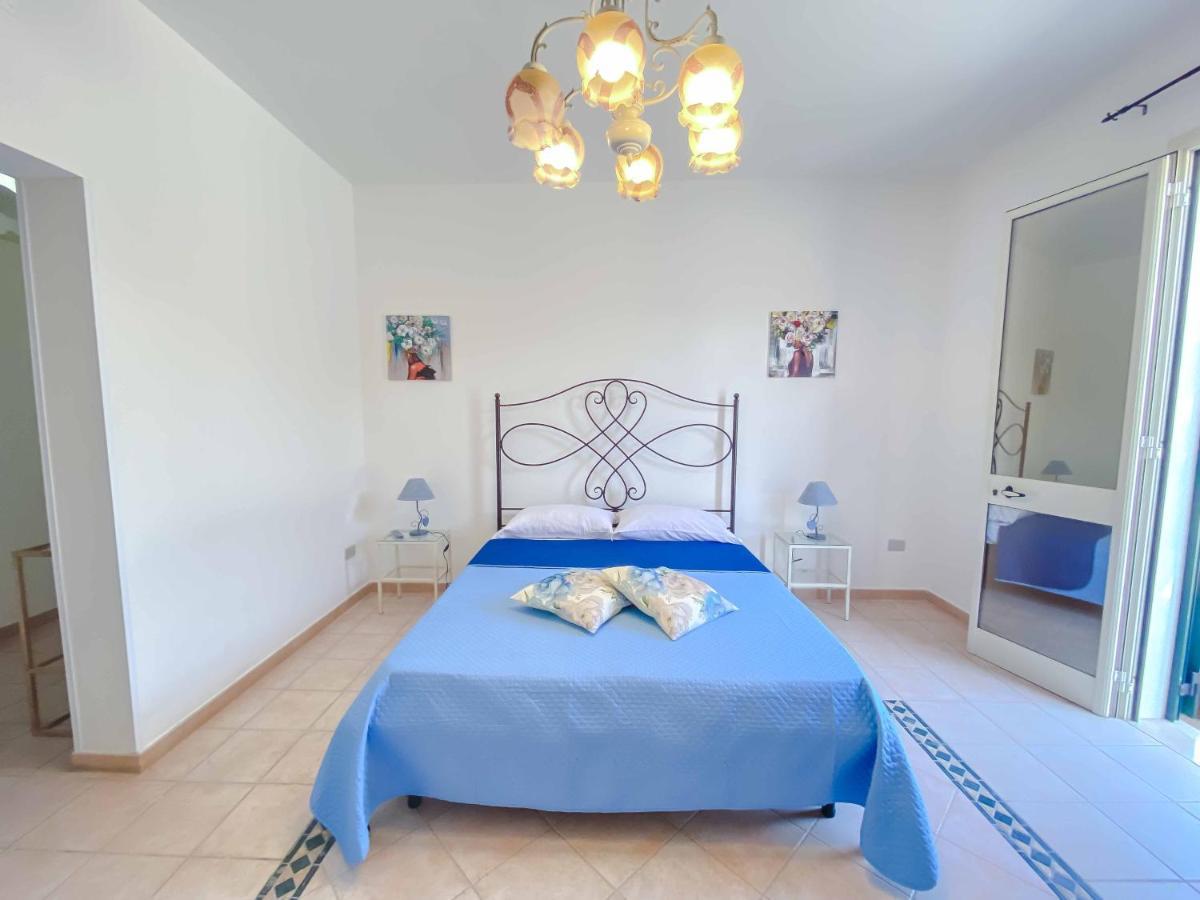 Aparthotel Cortellenica Торре-Сан-Джованні-Удженто Екстер'єр фото